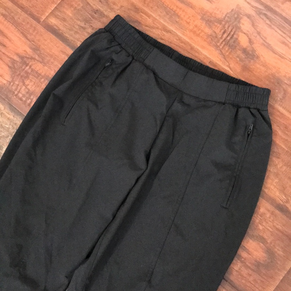 Black joggers size M